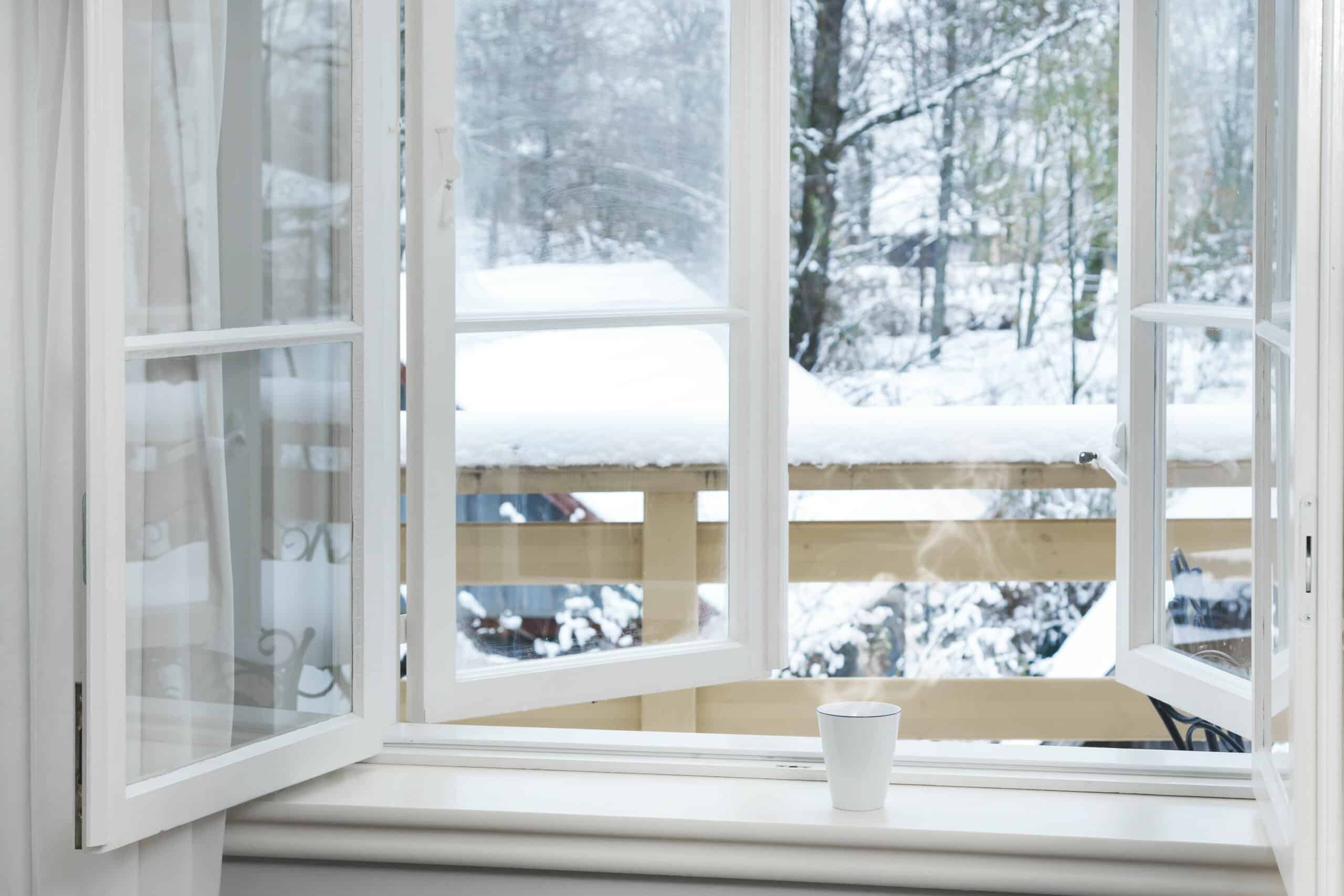 Offenes Fenster: frische Luft garantiert.